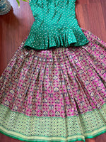 Load image into Gallery viewer, Dahlia Green - Lehenga Set
